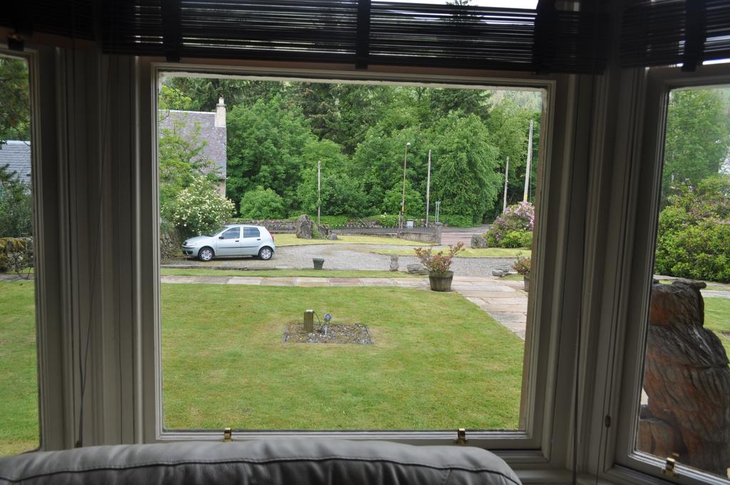 Airlie House Self Catering Villa Strathyre Room photo